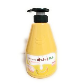 Kwailnara Banana Milk Moisturizing Body Lotion 560g
