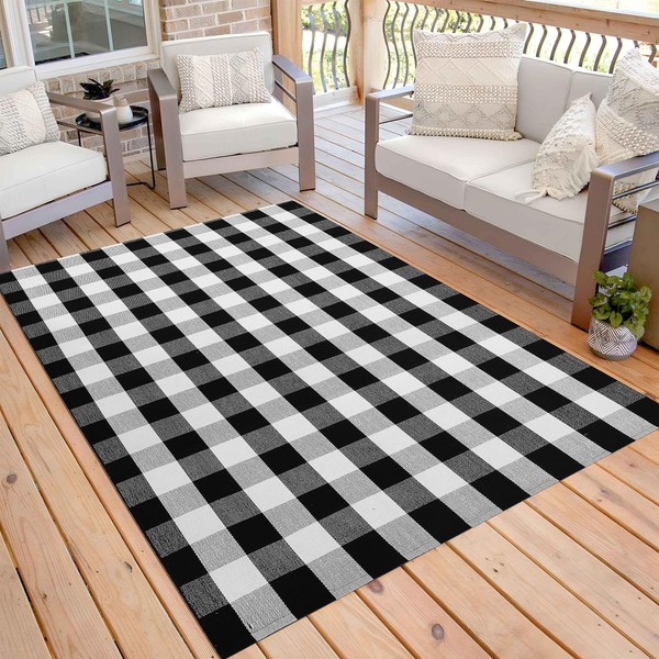 KOZYFLY Buffalo Plaid Area Rug 5 x 7 Ft Black and White Checkered Rug Washable Outdoor Patio Rugs Cotton Rugs for Living Room Carpet for Living Room Outdoor Dining Room Bedroom Farmhouse Rug