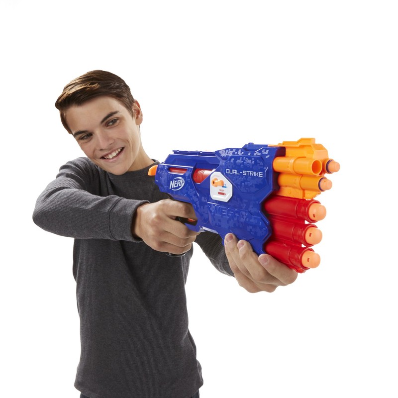 Nerf Dual-Strike Gun
