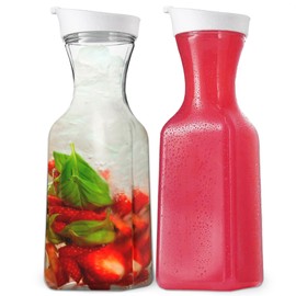 DilaBee Plastic Water Pitcher With Lid - Square Carafe Pitchers for Drinks, Milk, Smoothie, Iced Tea, Mimosa Bar Supplies - BPA-Free - NOT DISHWASHER SAFE (2-Pack, 32 Ounce)