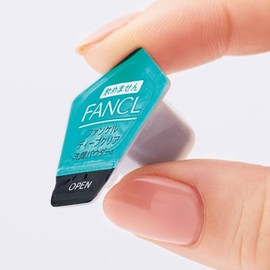 FANCL Deep Clean Washing Powder – Japanese Facial Cleanser, Exfoliating Face Wash with Charcoal Enzymes, Luxurious Foaming Lather, Hydrating, additive-free, All Skin Types, Net Content 30pcs