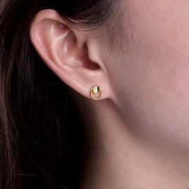 Jugielu Boho Coin Disc Studs Earrings Gold Circle Disc Earrings Round Coin Earrings Vintage Small Coin Earrings Minimalist Circle Round Earrings Jewelry for Women