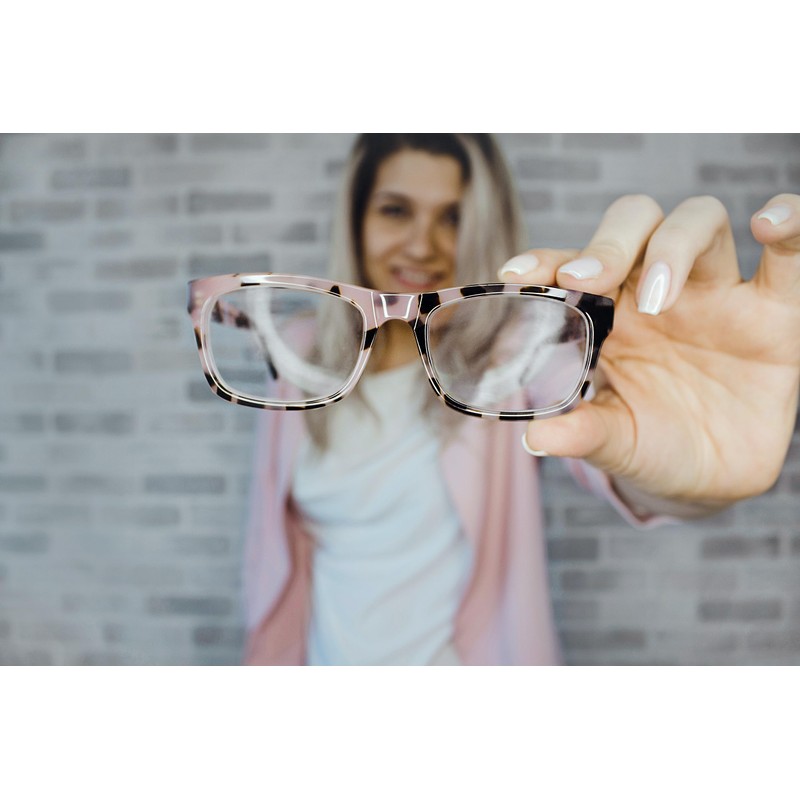 Iconikal Premium Reusable Microfiber Glasses, Lens, Screens Individually Wrapped Cleaning