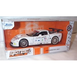 Jada 2005 Corvette C6-R Racing car 1:24 scale diecast model