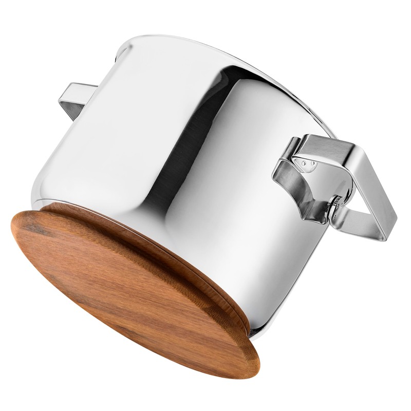 Eva Solo Nordic Kitchen Magnetic Round Trivet | Stays Attached