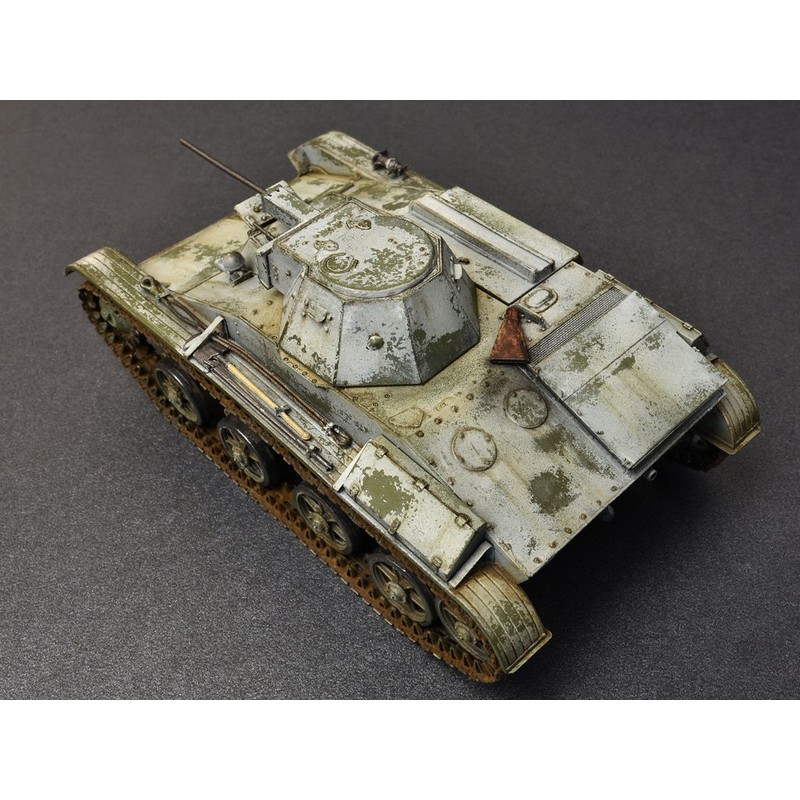 'Mini Art 35224 Model Kit 60EARLY Series Interior