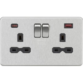 Knightsbridge 13A 2G DP Switched Socket with Dual USB A+C [45W FASTCHARGE] - Brushed Chrome with black insert