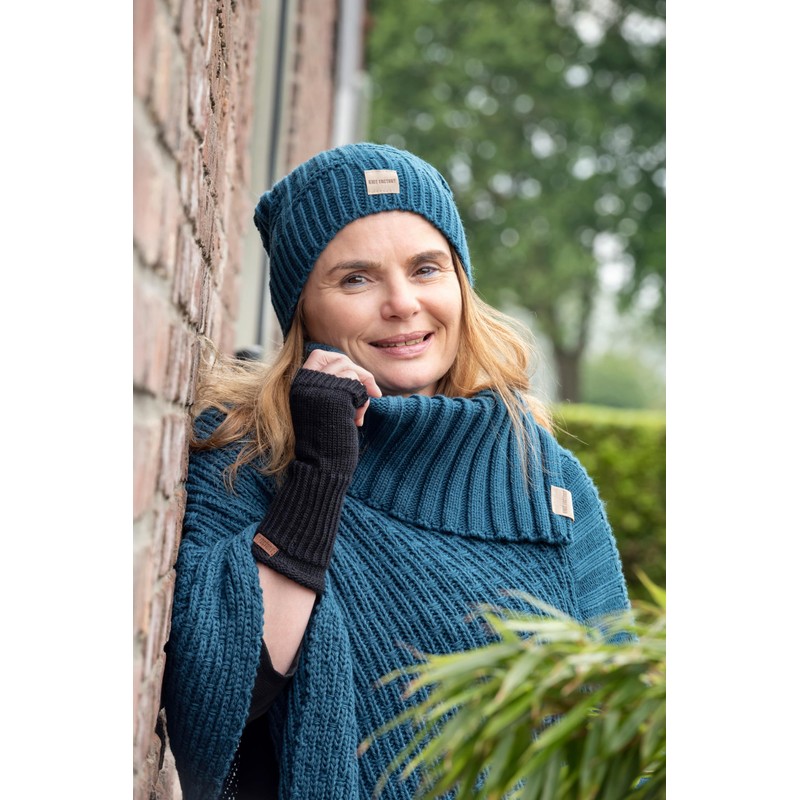 Knit Factory Cleo Hand Warmers - gray