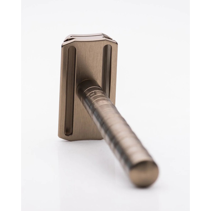 Henson Shaving AL13-M DE Safety Razor Tan