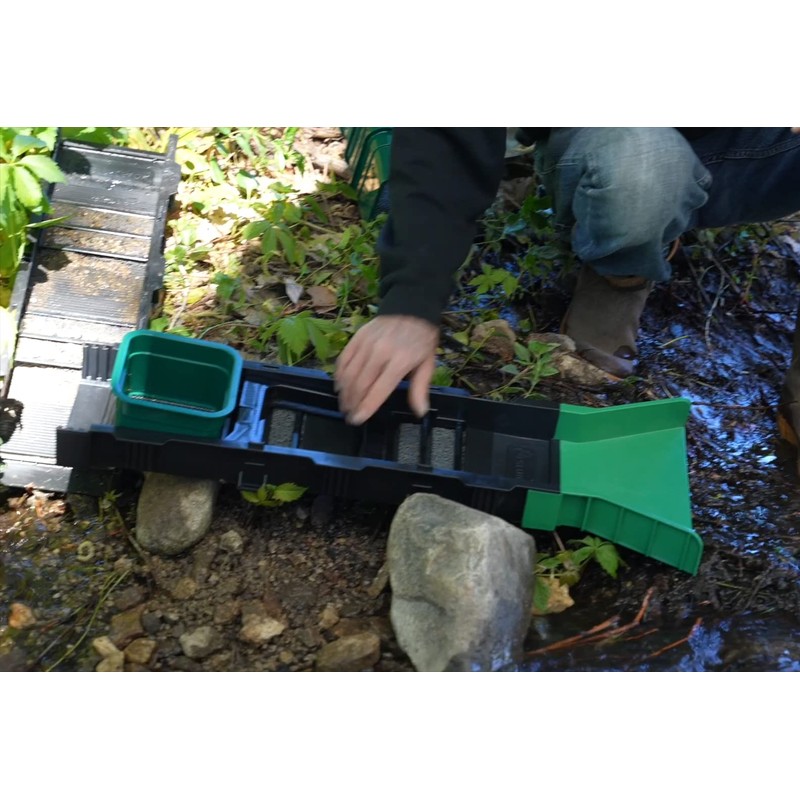 53" Sluice Box Compact Gold Panning Kit | Crevice Tools