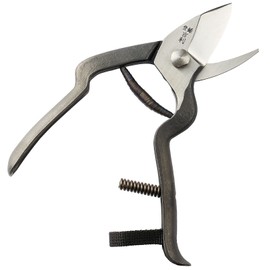 Yoshiri Pruning Shears, Tsugaru Shape, Made in Japan, Made in Japan in Sanjo, Niigata Prefecture, High Quality, Professional Specifications, Hand Made by Blacksmiths, Professional Specifications, For