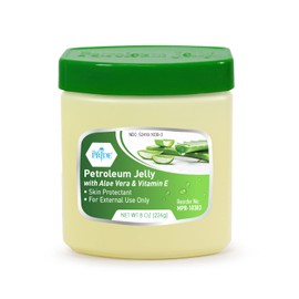 MED PRIDE Petroleum Jelly With Aloe Vera & Vitamin E - Effective Skin Protectant For Dry Skin, Rashes, Burns, Wounds- Powerful Moisturizer For Chapped Lips, Dry Hands, Chaffed Skin, Diaper Rash- 8oz