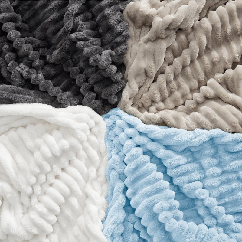 Bedsure Super Soft Blue Throw Blanket - Fuzzy Bed Blankets