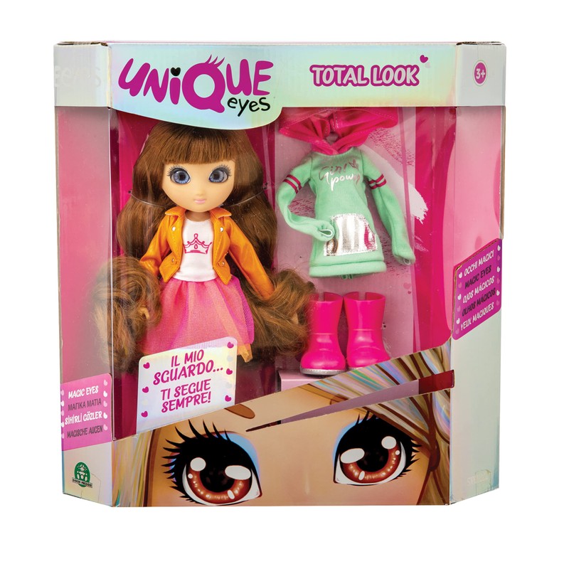 Unique Eyes Total Look Doll Sophia