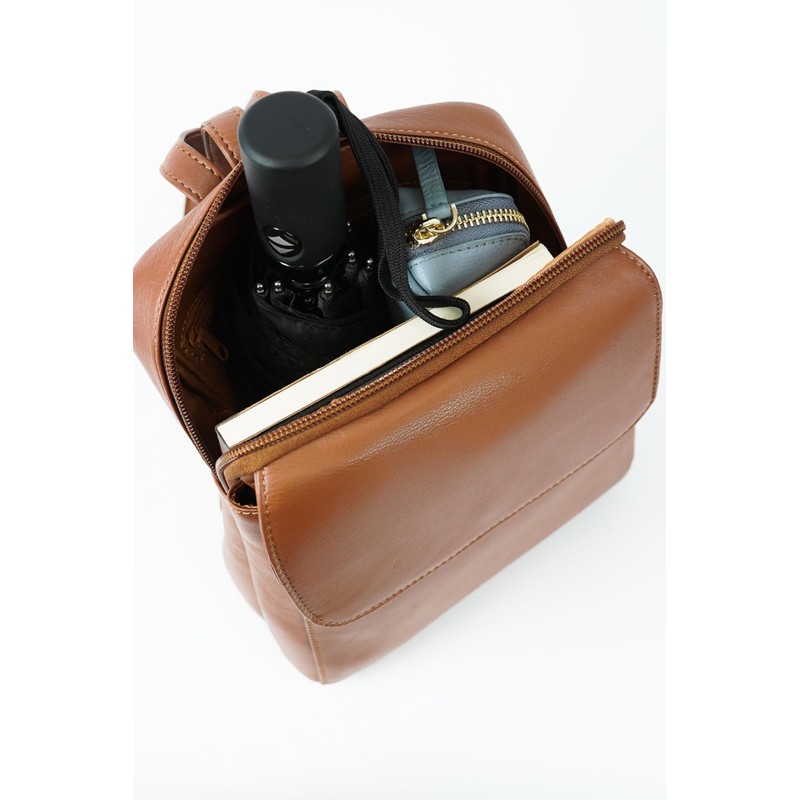 Lloyd Baker Backpack Farit: Sophisticated Small to Medium-Sized Versatility Leather