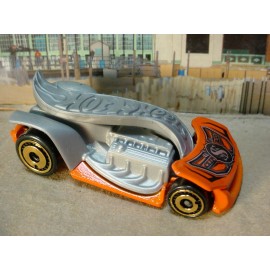 Hot Wheels 2022 Hot Wheels CLIP ROD  gray; orange  Multi Pack ExclusiveLOOS