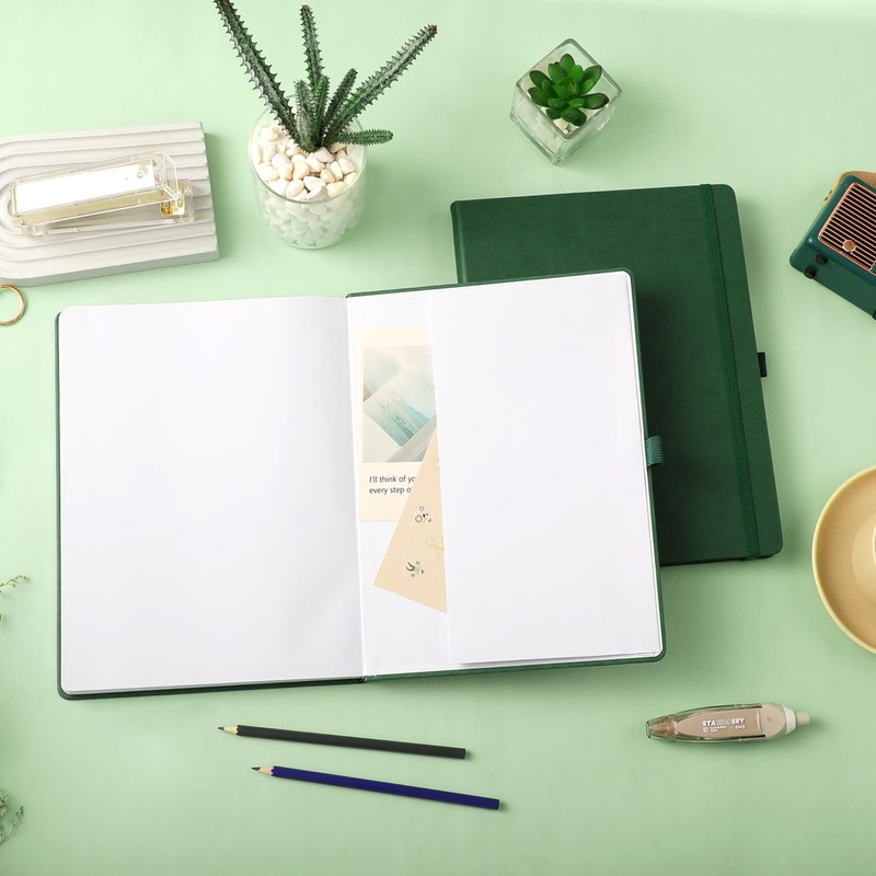 Artfan Notebook A4 - A4 Lined Notebook with 320 Pages