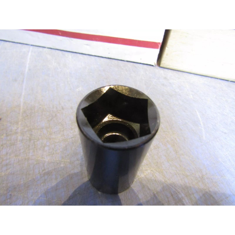 INWESCO 1 – INWESCO 85A10 Penta Utility Socket 13/16, 5