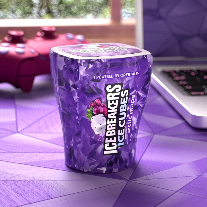 ICE BREAKERS Ice Cubes Arctic Grape Sugar Free Chewing Gum