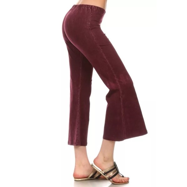 Chatoyant Mineral Washed Crop Flare Burgundy Medium