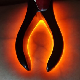 Furnipeture Rechargeable Vein Finder Viewer for IV Access Phlebotomy for Nurse Clinics Homes Use，Vein Finder Light for Various Skin People,Yellow