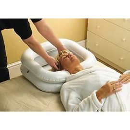 Comfort Axis Inflatable Shampoo Basin with Hand Pump