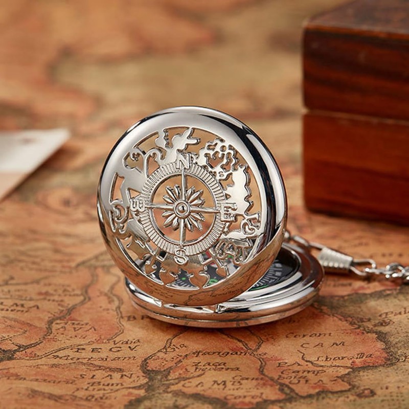 Outdoor Compass with Metal Chains, Retro Compass with Luminous Numerals,