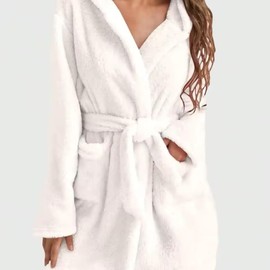 Women's Hooded Fleece Robe with Waist Belt – Cozy Layer for Relaxing at Home in Cooler Weather