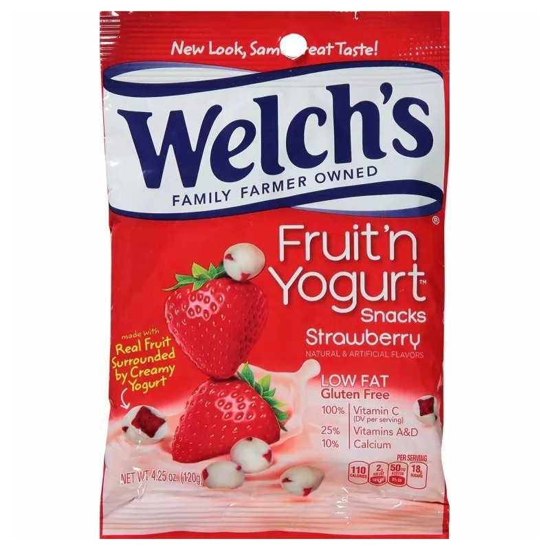 WELCH'S Fruit 'n Yogurt Snacks Strawberry 4.25 Ounce (12-Pack)