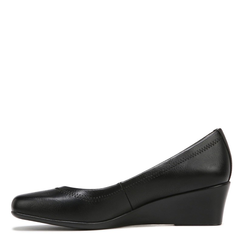 LifeStride Women's Groovy Wedge Pump, black, 8 W US