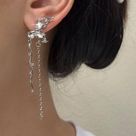 Atentuyi Boho Butterfly Crystal Stud Earrings Silver Long Chian Earrings Chian Earrings Dangle Tassel Earrings Vintage CZ Chian Drop Earrings Jewellery for Women and Girls, Crystal