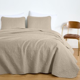 Chezmoi Collection Luca 3-Piece Oversized Bedspread Set, Queen Size, Khaki - Summer Quilt Lightweight Microfiber Bedspread 100 x 106 - Floral Medallion Pattern Coverlet for All Season