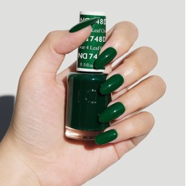 DND Gel Polish Set, Green Collection, UV/LED Gel Polish and Air Dry Nail Lacquer, Matching Chip-Free Polish Duo, 785 Voodoo, 0.5 Fl Oz