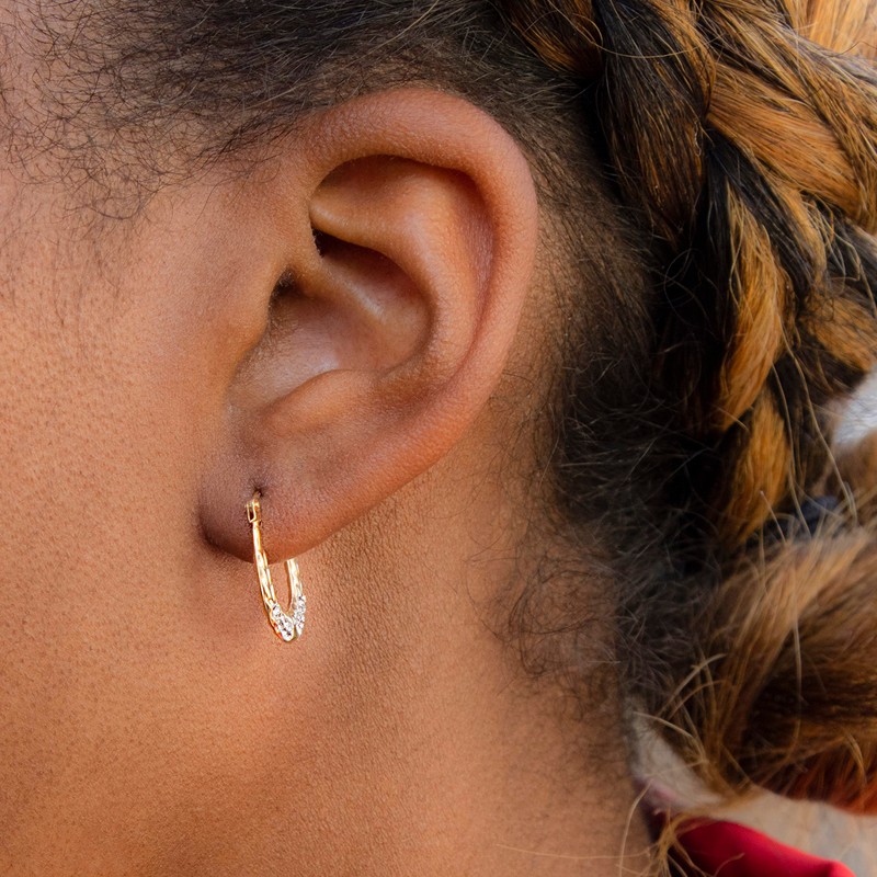 Carissima Gold Women's 9ct Yellow Gold Crystalique Oval Leaf Creole