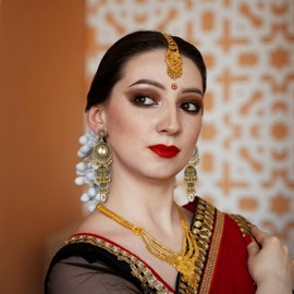 Indian Earrings for Women Jhumkas Indian Earrings Bollywood Beaded Long Dangle Earrings Vintage Bohemian Dangle Earrings Crystal Chandelier Earrings Wedding Party Prom Jewelry Gift for Women Girls