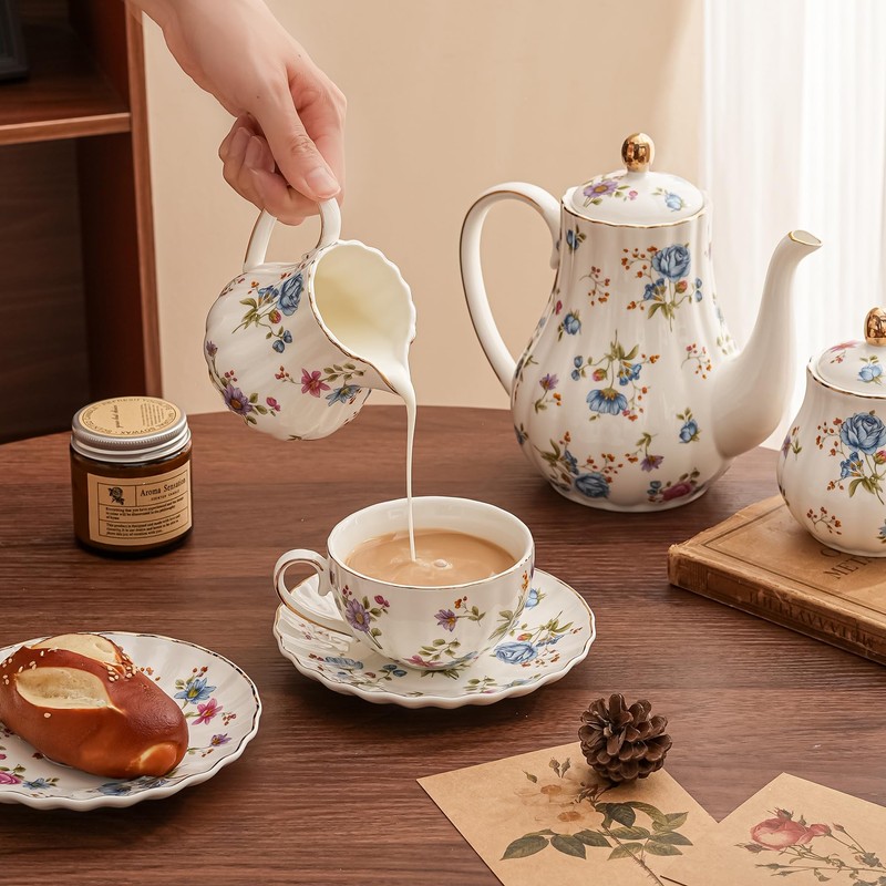 Ceramic Sugar and Creamer Set, 3 Piece Set with Cream