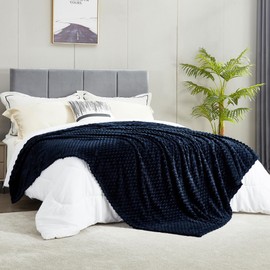 DREAMNINE Decorative Soft Large Flannel Fleece Bed Blanket King Size 108" x 90", Luxury Shag Cute 3D Patterned Big Fuzzy Velvet Blankert, Lightweight Huge Cozy Warm Microfiber Blanket Winter,Navy Blue