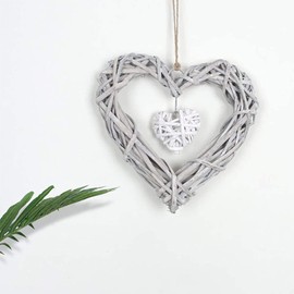 Heart Rattan Pendant Romantic Wicker Decoration Heart Wreath Hanging Willow Heart Wall Hanging Ornament for Vintage Wedding Birthday Party Wall Hanging Window Decoration Ornament