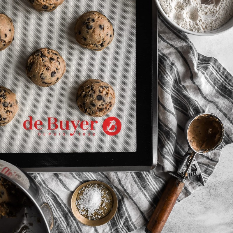 de Buyer AIRMAT Perforated Silicone Baking Mat - 15.75” x