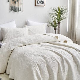 Tache Cotton Damask Paisley Vanilla Cream Ivory Elegant Matelassé Embroidered Lightweight Coverlet Quilt 3 Piece Set, California King