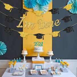 Gold Glitter I’m Done Banner and Grads Hats Garland Black Gold, Graduation Banner 2023 for Car Parade High School College University Class of 2023 Graduation Party Decoration Supplies