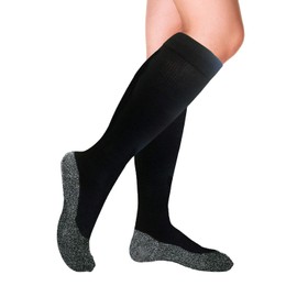 35 Below Compression Socks 1 Pair in Black; Size Small/Medium - 2-in-1 Compression & Warming Socks - Aluminized Thread with Aerospace Fabric Technology
