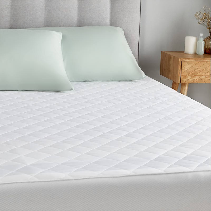 Silentnight Anti-Allergy Mattress Protector – Mattress Cover Bed Pad Topper