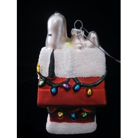 Peanuts - SNOOPY - Christmas Glass Ornament - A Charlie Brown Christmas