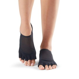 Toesox TOESL Unisex Adult Half Toe Luna Yoga & Pilates Grip Sock - Black, M