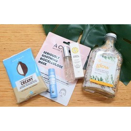The Well Store Glow Luxe Care Pack