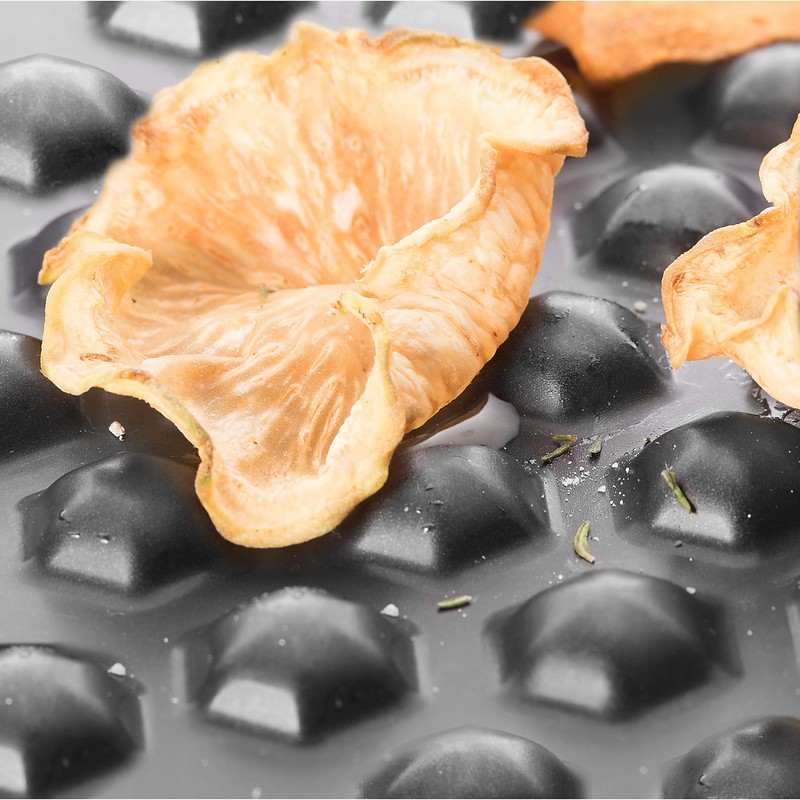 WMF Kaiser Inspiration Tin Round Non Stick Loose Driptec Structure