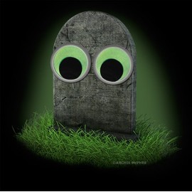 Set of 2 large eyes glow in the dark eyes glow in the dark eyes