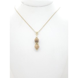 Damenhalskette mit Anhänger aus braunen Jaspisperlen und tibetischen Perlen aus goldenem Metall