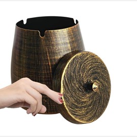 Ash Tray, Large Outdoor Ashtray with Lid, Ashtray for Outside Patio, Stainless Steel Windproof Smokeless Ash Tray for Balcony, Ashtrays, Ashtray, Home Office Decoration